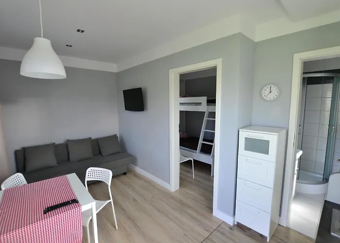 Orman Evi Polne Darłowo